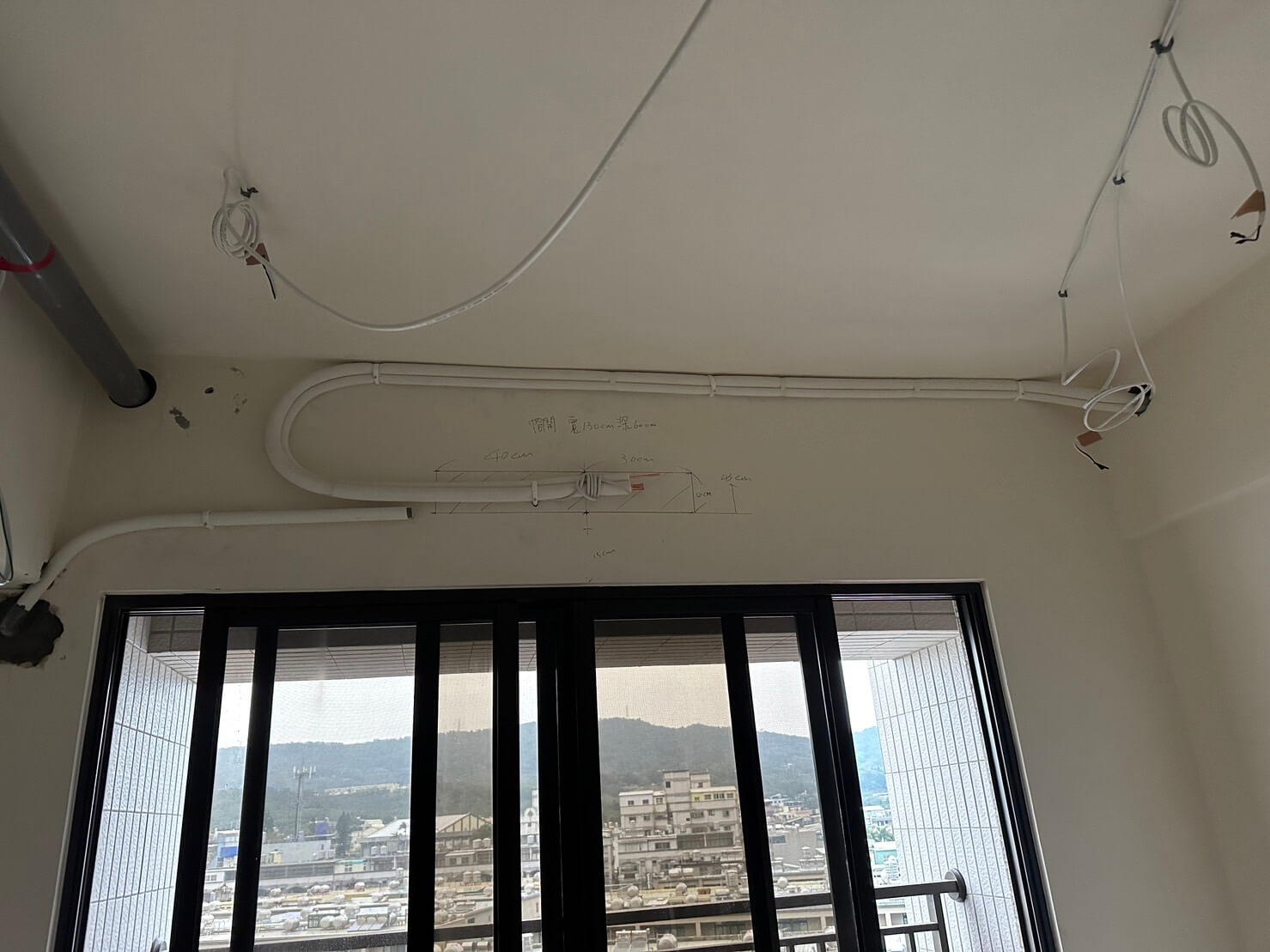 [弘楠空調案例]高雄王老闆新家要裝多台冷氣，裝潢前先安裝管路的第3張圖片